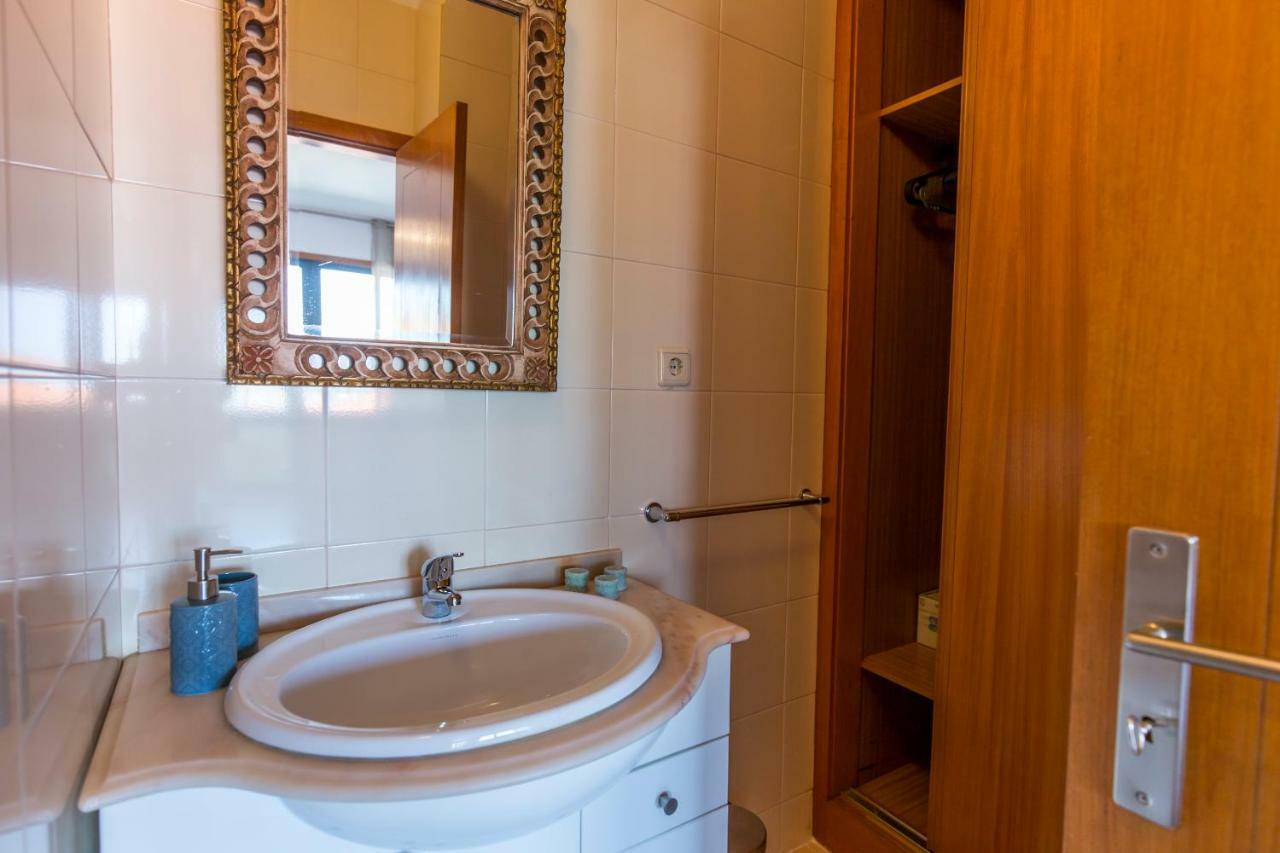 Sunset Relaxing Apt With Terrace, Parking & Bikes Porto Exterior photo